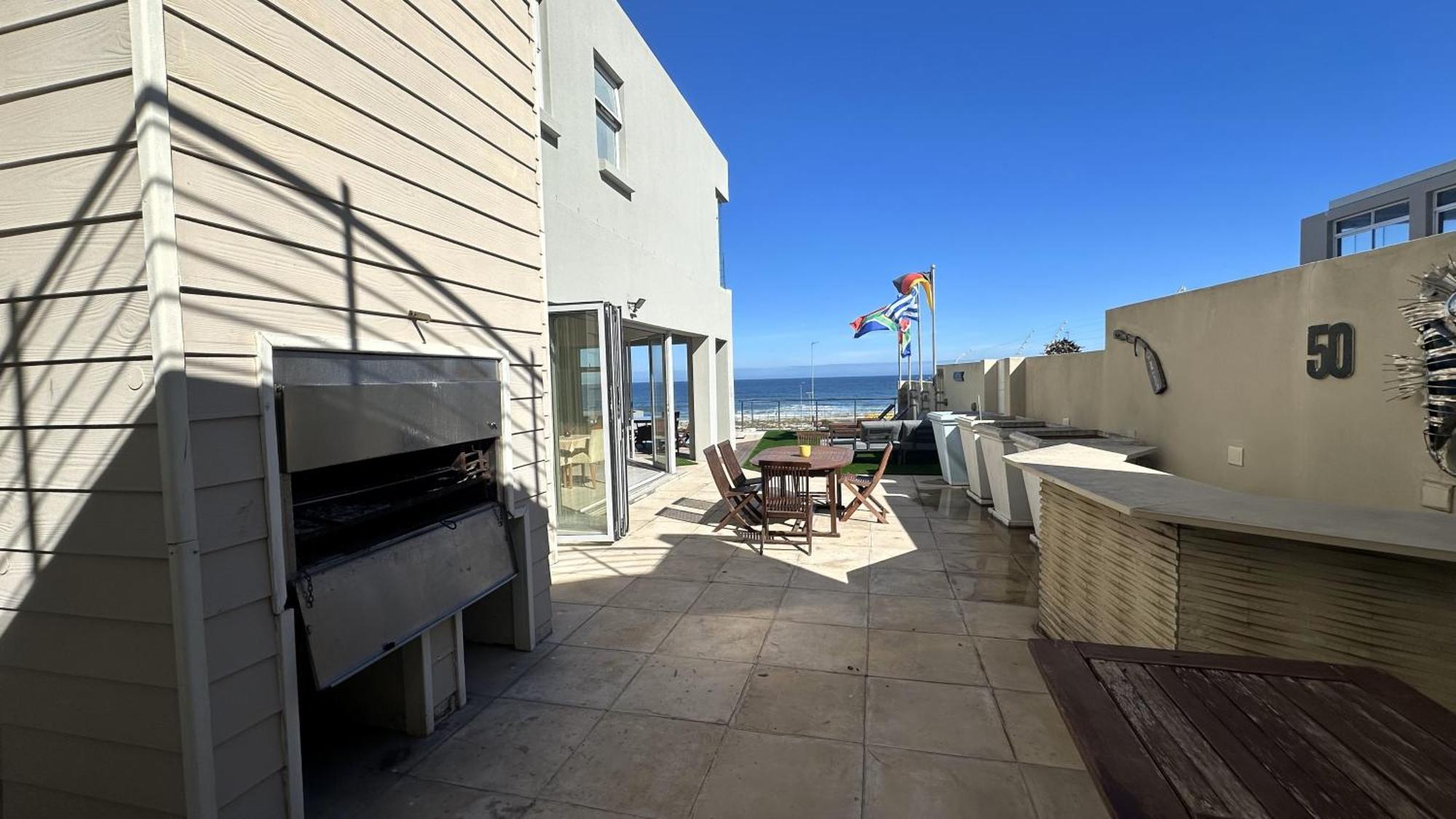 Oceansnest Guest House Bloubergstrand Kültér fotó