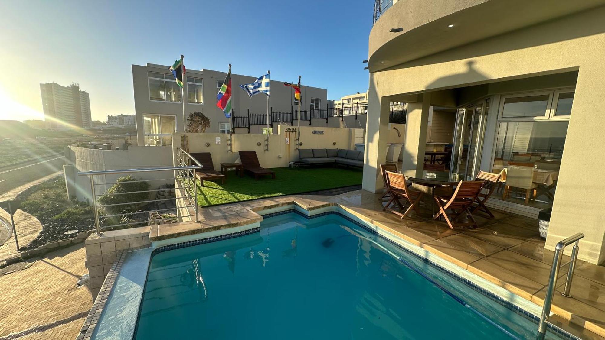 Oceansnest Guest House Bloubergstrand Kültér fotó