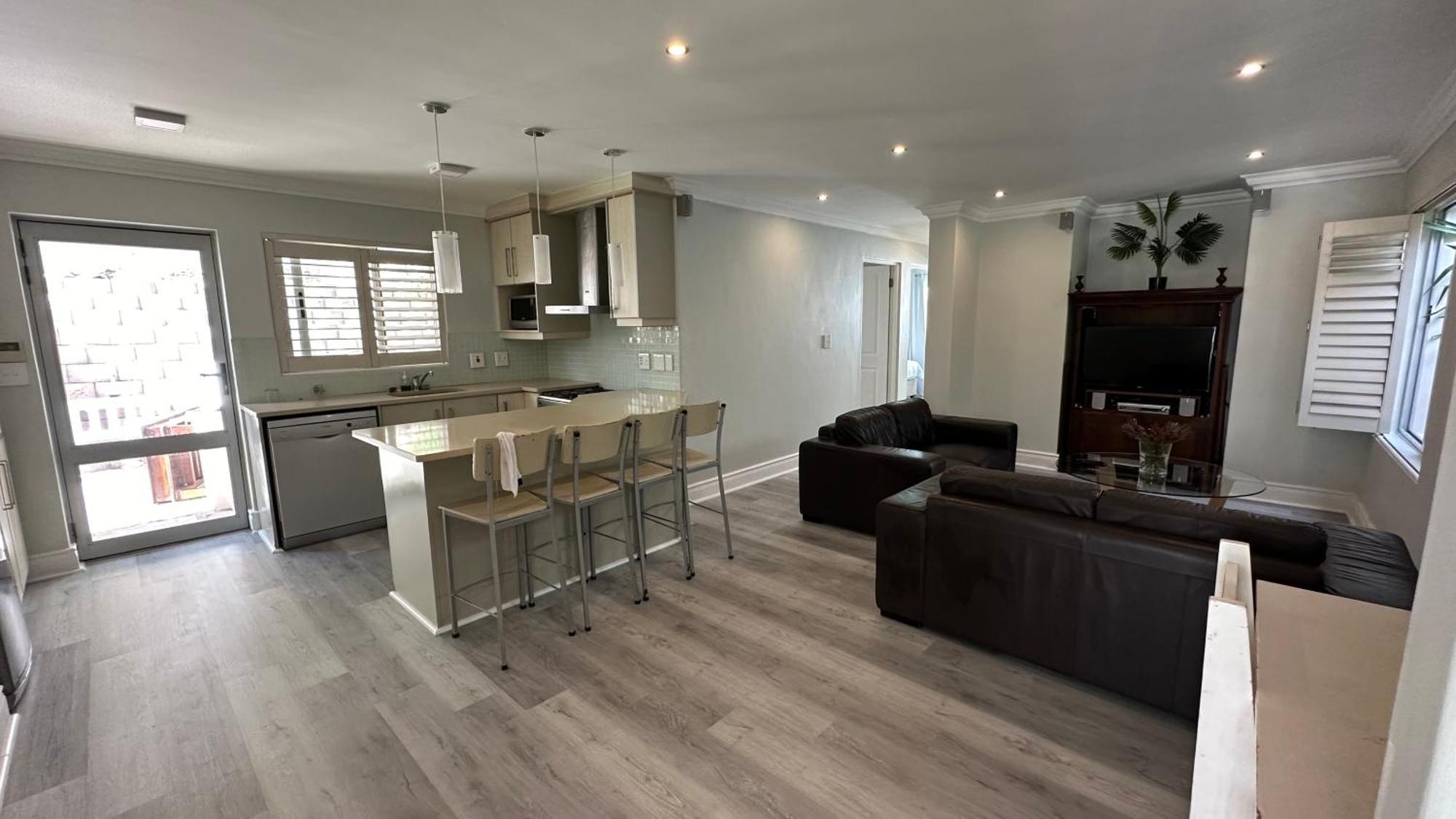 Oceansnest Guest House Bloubergstrand Kültér fotó